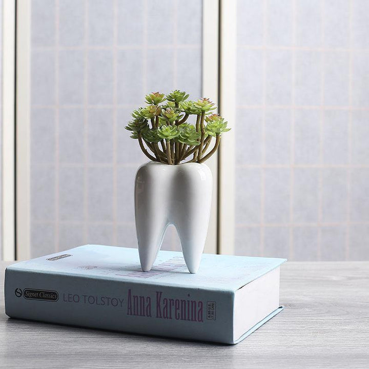 Skanto | Tannformet Hvit Keramikk Moderne Blomsterpotte