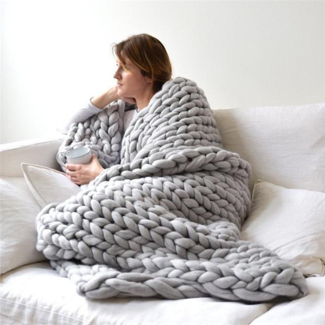 Skanto | Håndlaget Chunky Strikket Teppet Komfortabelt & Varmt - 80 x100 cm