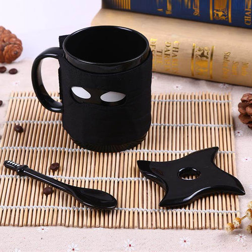 Skanto | Kreativ Ninja Keramisk Kopp med Maske, Sverd og Skje