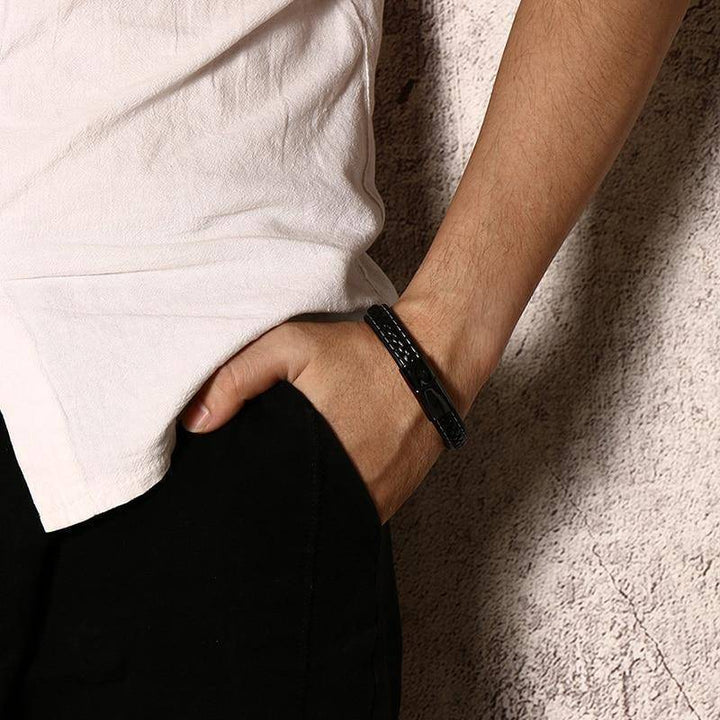 Skanto | Herre Diabetiker medisinsk alarm-ID-armbånd - Sydd svart skinn - For type 1 og type 2 diabetes
