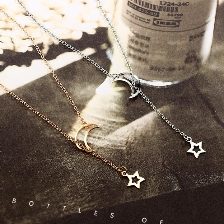 Moon & Star Hengende Drop Halskjede | Skanto