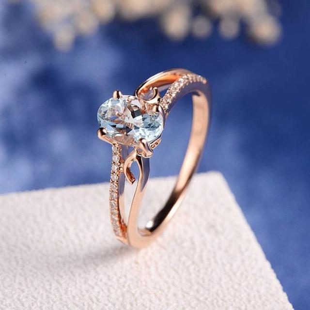 Oval Cut Rose Gold Double to Single Band Ring | Skanto