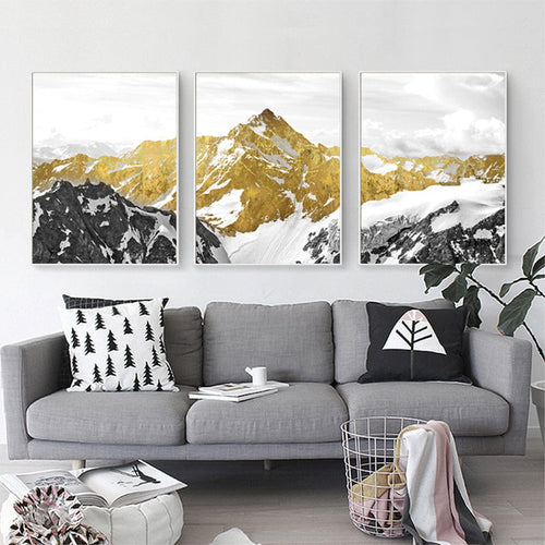 Mystisk Gylden Fjellandskap Veggkunst Fine Art Lerretsutskrifter Abstrakte Nordiske Bilder For Moderne Bolig | Skanto