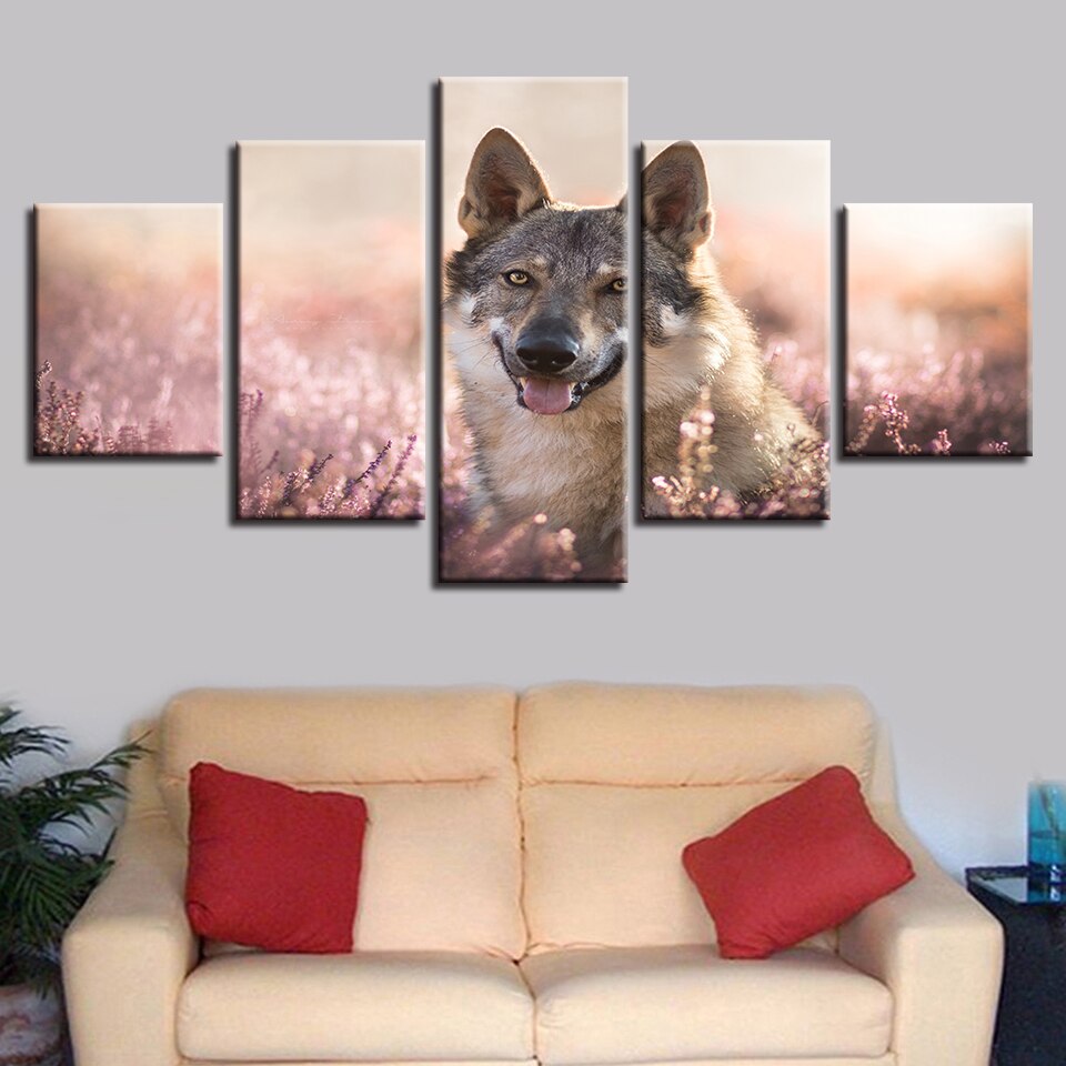 Flower Field Wolfdog - Lærred Veggkunst Maleri
