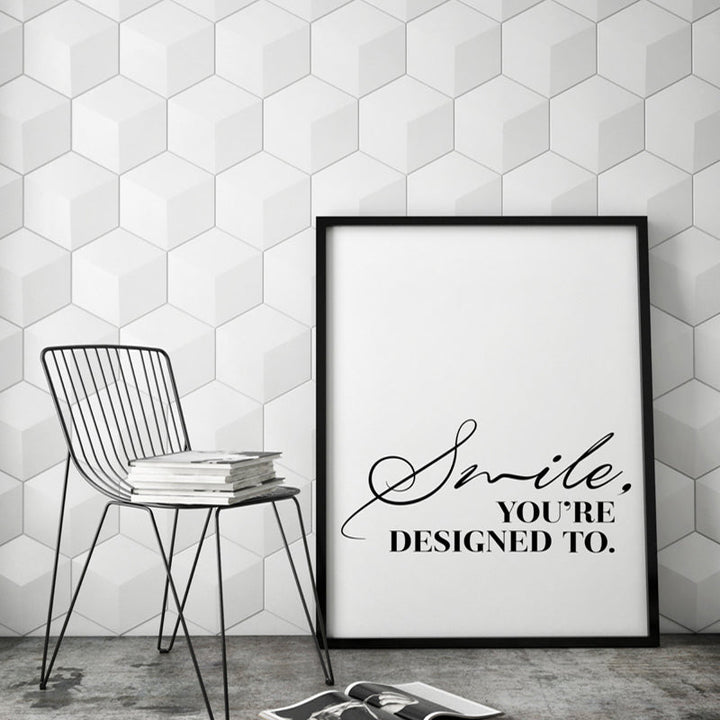 Smil – Du er skapt for det – Inspirerende sitat i svart-hvitt