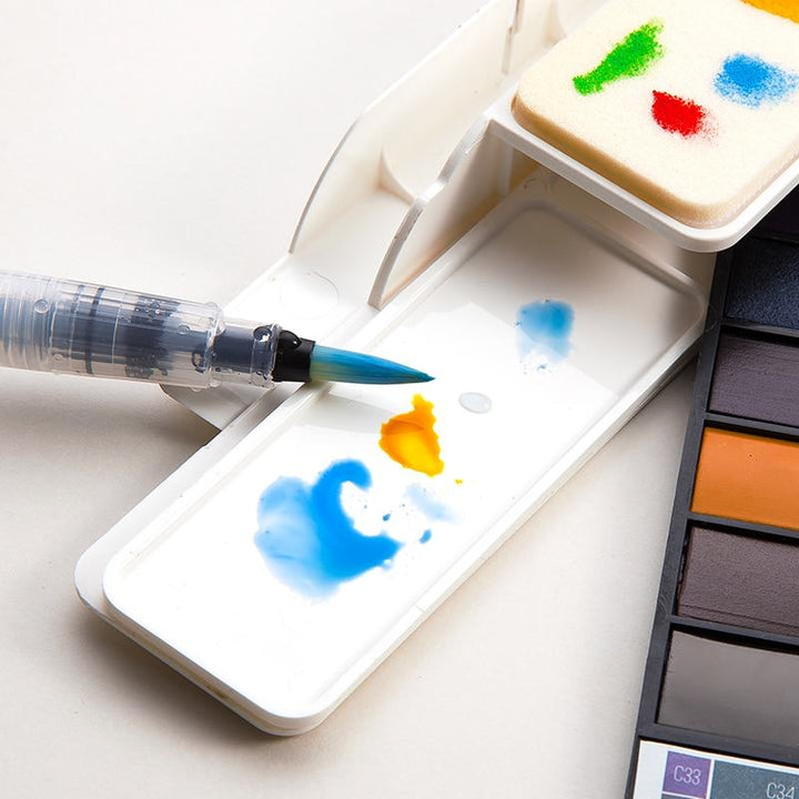 Vannfarge sett med vannpensel og pigment | Skanto