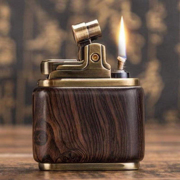 Trefoldig Vintage Spark Kerosene Tenner | Skanto
