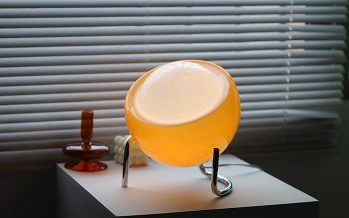 Skanto | RETRO GLASS TABLE LAMP - ATMOSFÆRISK NORDISK NATTBELYSNING