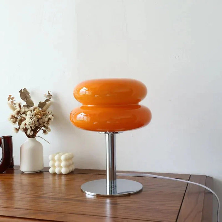 Skanto | Retro Makron Bordlampe laget av farget glass