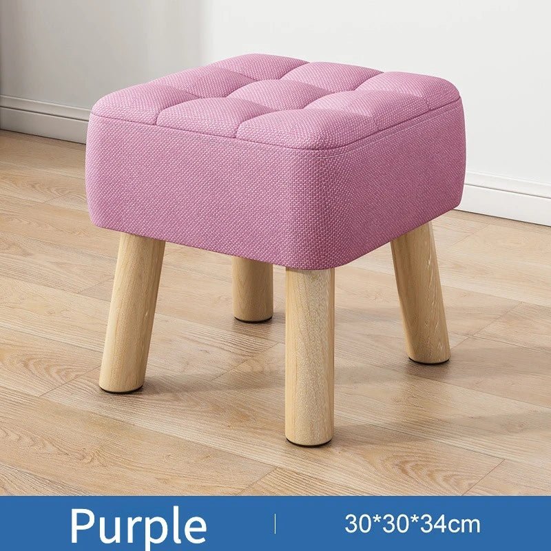 Skanto | Polstret ottoman pult i retro stil i pastellfarger