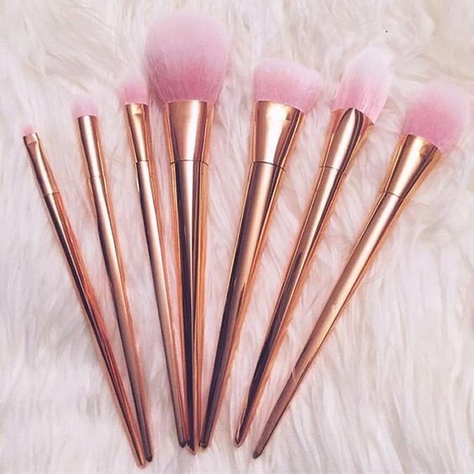 Rose Gold Kontur Makeup Pinsel - 7 Dels Sett | Skanto