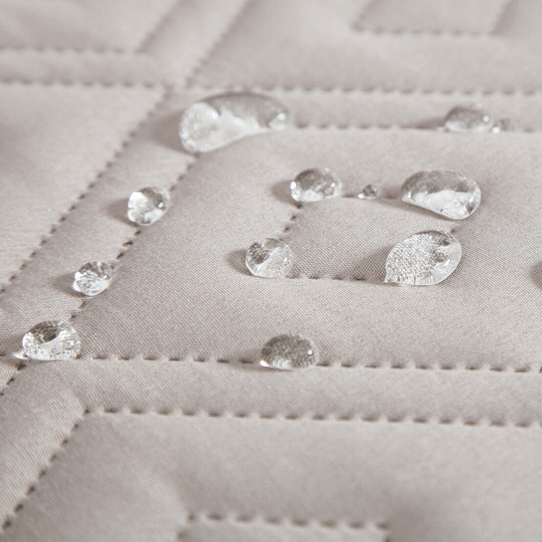 Quilted Sofa Cover Pet Protector Throw Waterproof Sofa Slip Covers 1/2/3 Settee Skanto