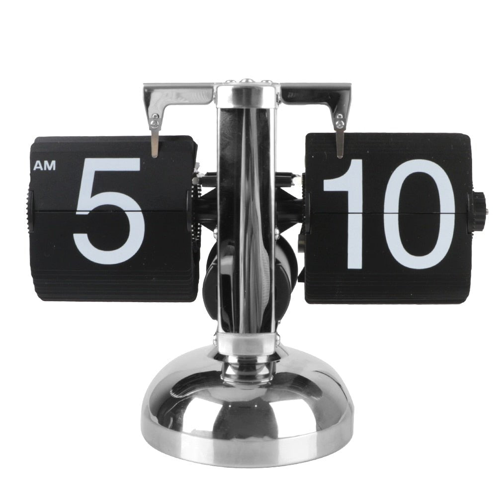 Retro Flip Clock with Automatic Turning Element | Skanto