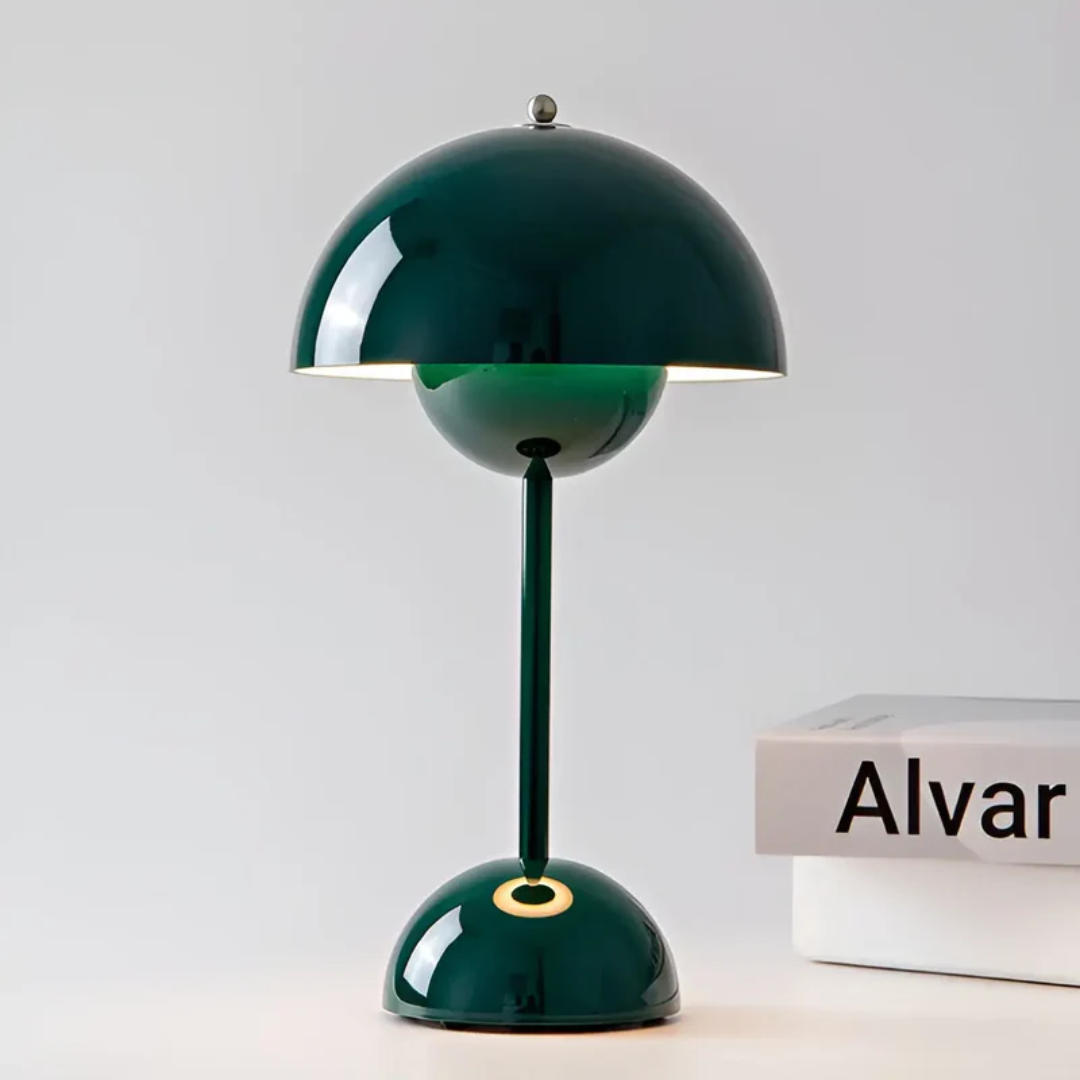 Skanto | Skandinavisk Bordlampe med Luminous Flair - NordicBeam