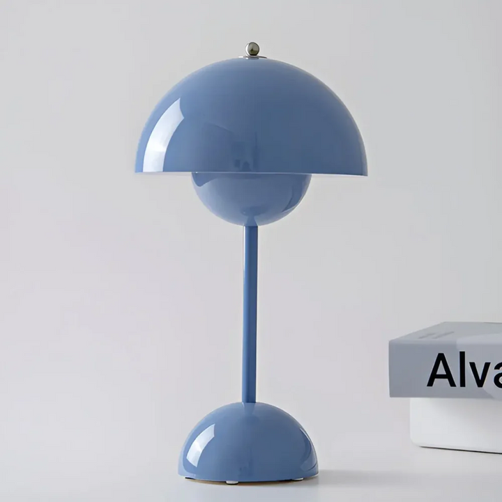 Skanto | Skandinavisk Bordlampe med Luminous Flair - NordicBeam