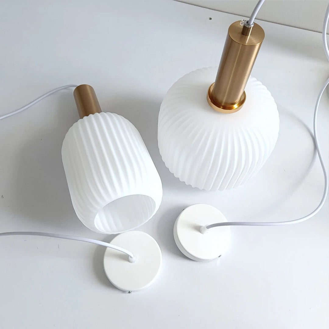 Skanto | LuxePrism – Elegant Glass Pendant Light with a Touch of Luxury
