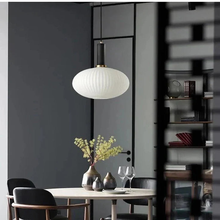 Skanto | LuxePrism – Elegant Glass Pendant Light with a Touch of Luxury