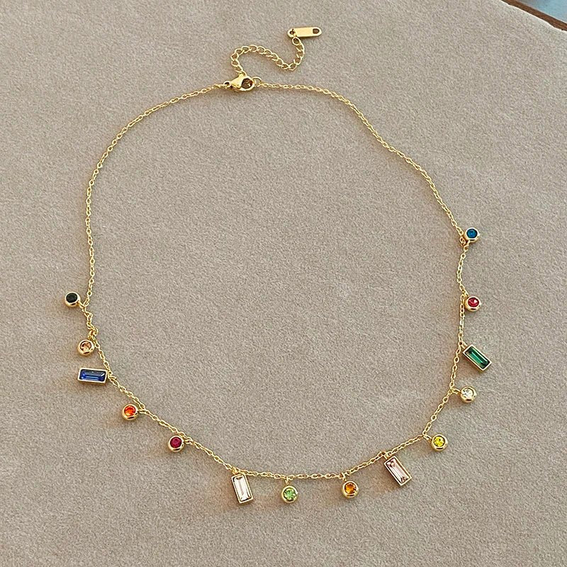 Skanto | Spredte Delikate Krystaller Choker Smykke