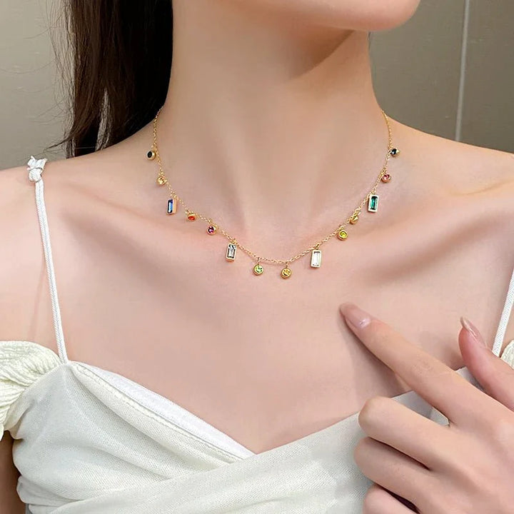 Skanto | Spredte Delikate Krystaller Choker Smykke