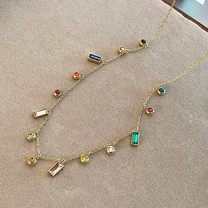 Skanto | Spredte Delikate Krystaller Choker Smykke