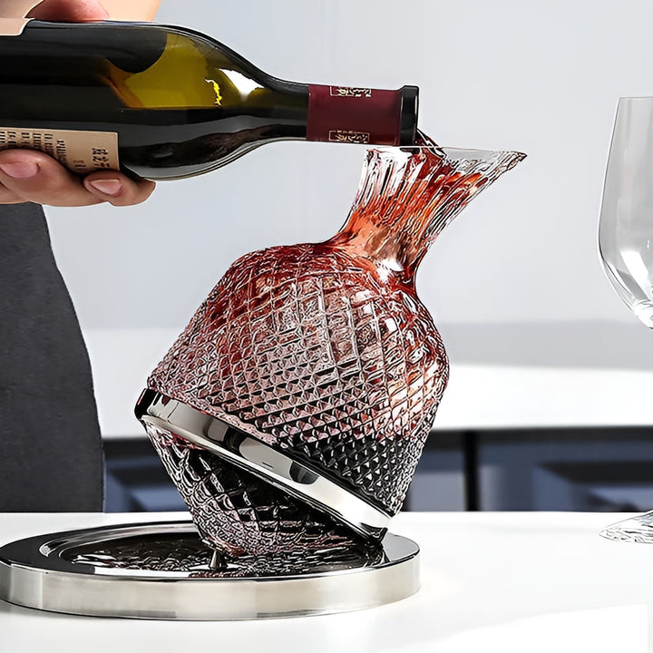 Krystallglasskaraffel – 360° roterbar, elegant og med stilig design | 1,5-liters vin- og drikkedispenser