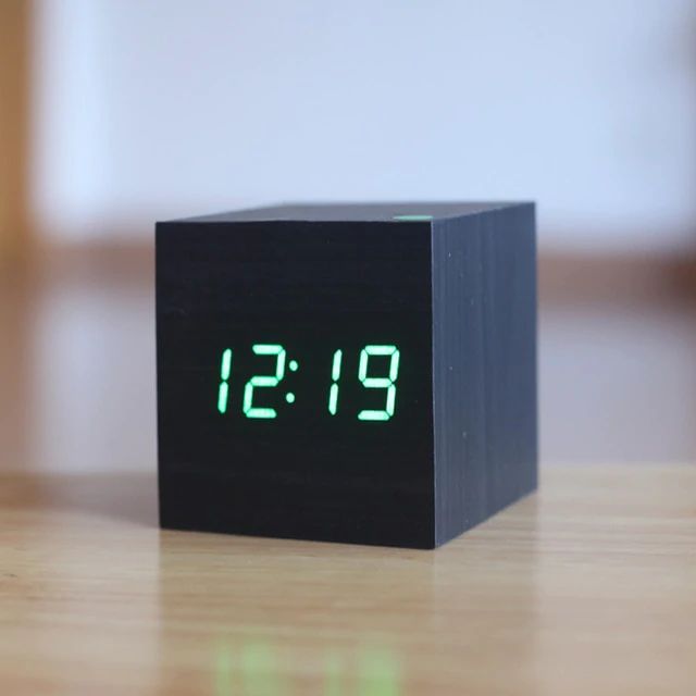 Skanto | Cube Digital Bordklokke Moderne Interiørdekor