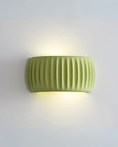 Skanto | Designer Vegglampe med bølgete akcent