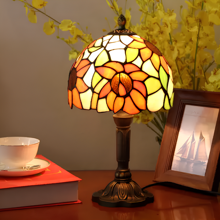 Skanto | Antikk Farget Glasslampe