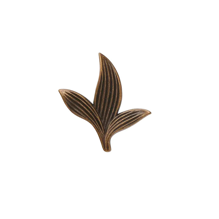 Single Hole Creative Petal Cabinet Knobs Furniture Handles Drawer Pull | Skanto