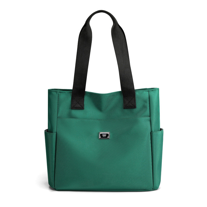 Skanto | Lett Vanntett Nylon Skulderveske