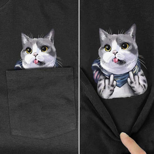 Skanto | Lommer Midt Finger Katt T-skjorte