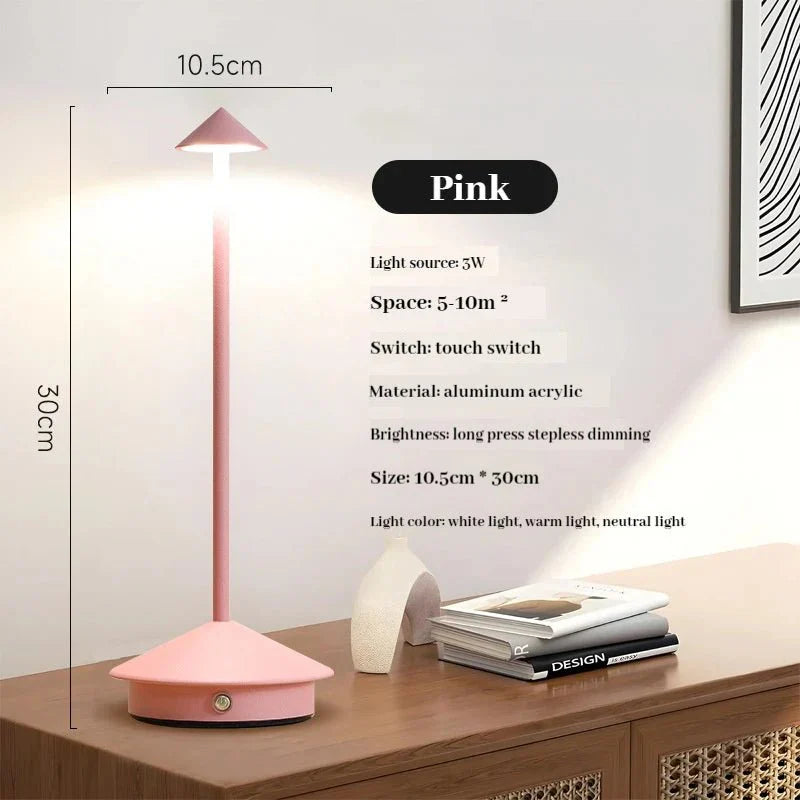 Skanto | Elegant oppladbar metallbordlampe