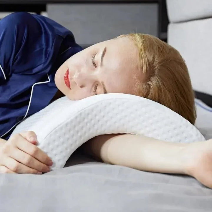 Skanto | SleepEase – Ortopedisk U-formet minneskumpute for nakkestøtte og håndstøtte