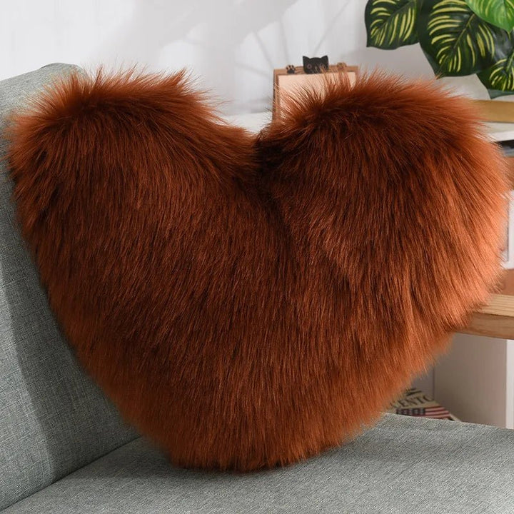 Myk hjerteformet fluffy sofa pute i myk polyester | Skanto