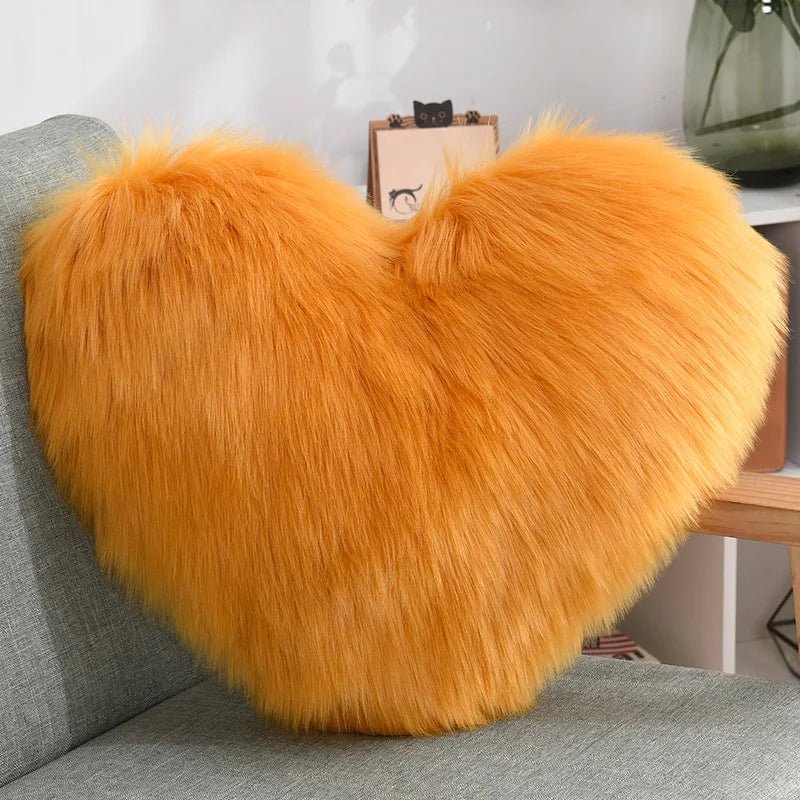 Myk hjerteformet fluffy sofa pute i myk polyester | Skanto