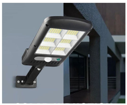 SolarBright Gartenleuchte med Bewegungsmelder – Kabellose IP65 LED-Außenleuchte med Fernbedienung og 6000K kalt lys