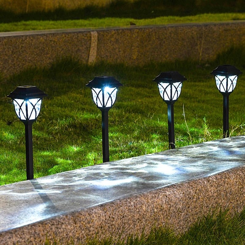 Solar Pathway Light Set | Skanto