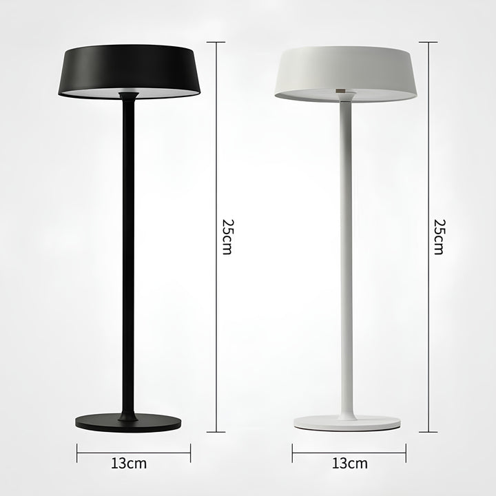 Skanto | Slank Moderne Bordlampe