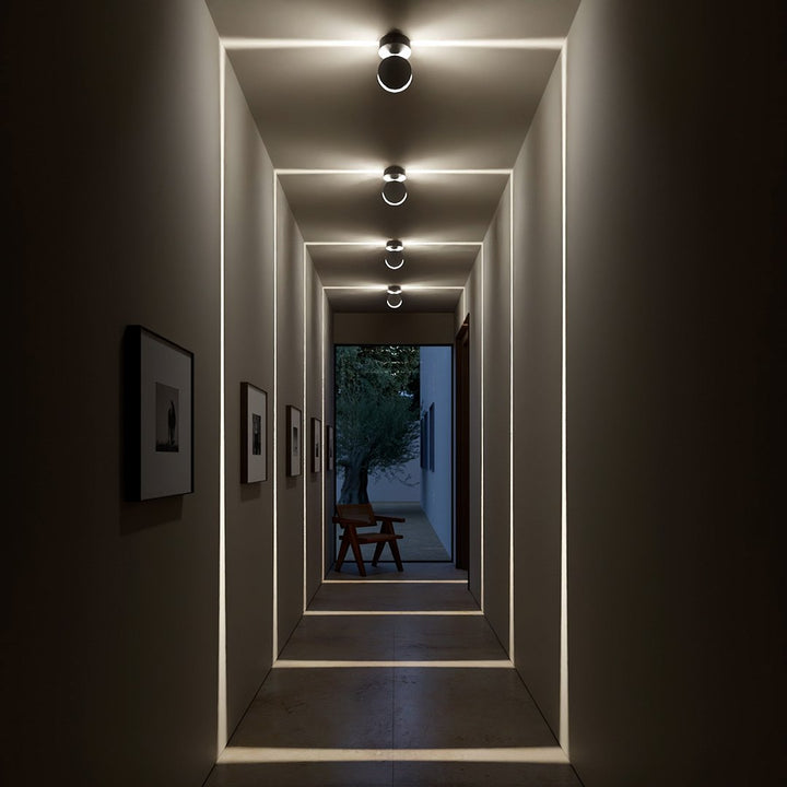 NovaWall LED-Wandleuchte med Farbwechseldesign
