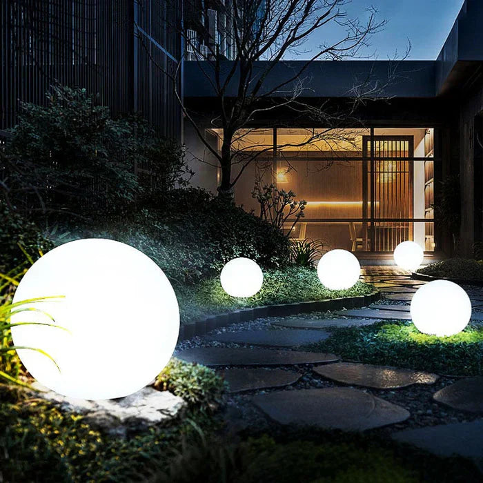 Skanto | Spherical Garden Lighting - GlowSphere