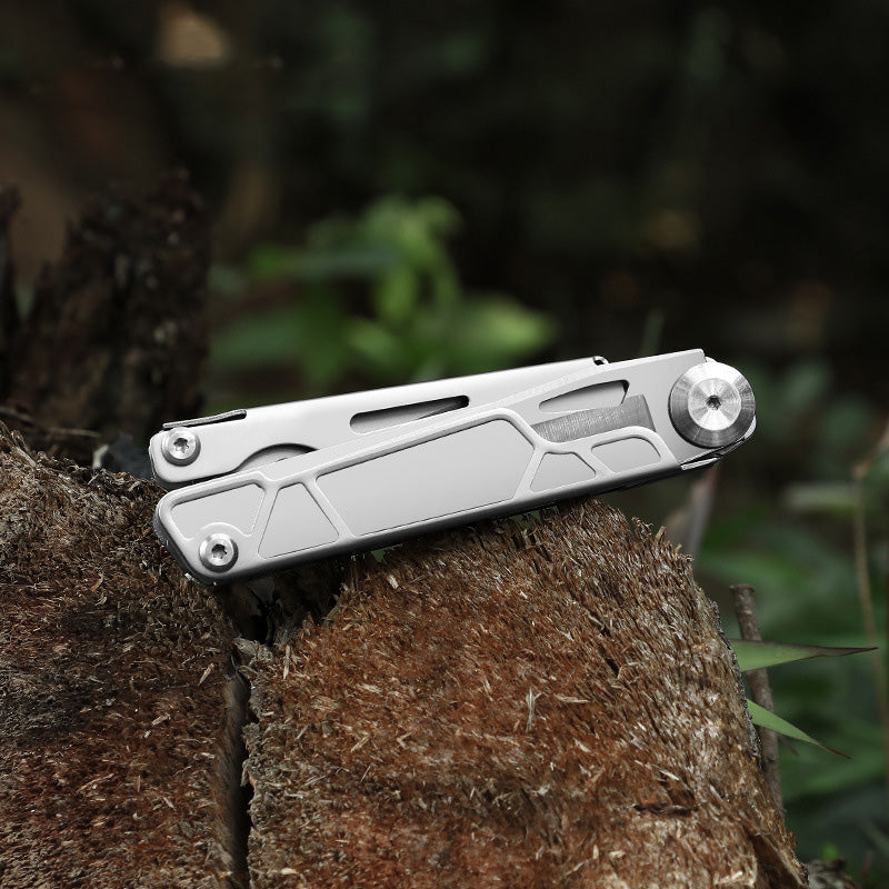 Skanto | Multifunksjonell kniv for overlevelse ute
