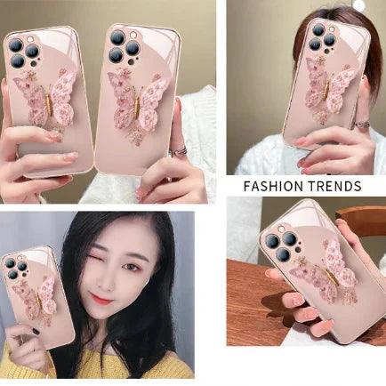 Skanto | Flatt 3D-glassetui med sommerfugl mønster til iPhone