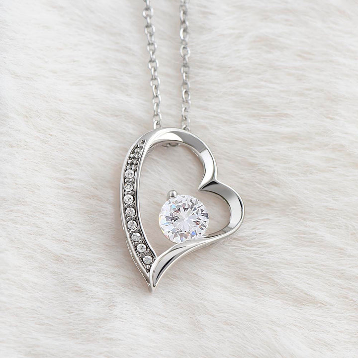 Frendorf | Stylish Heart Necklace - Amara