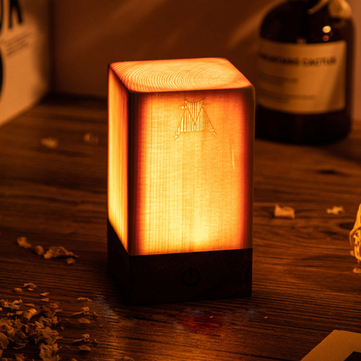 Frendorf | Stilig LED Bordlampe - WoodGlow