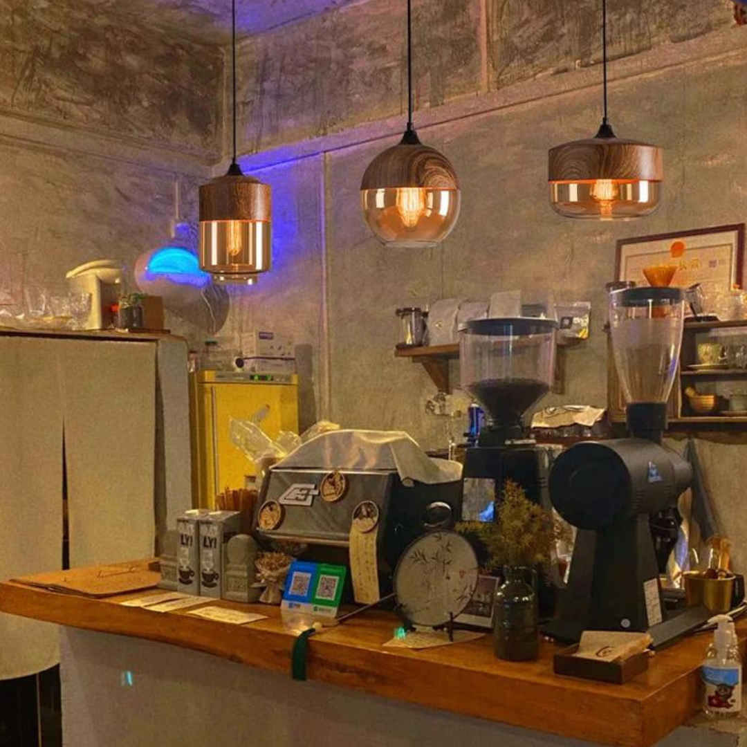 Skanto | Stilig skandinavisk tre-loftlampe - NordLuna