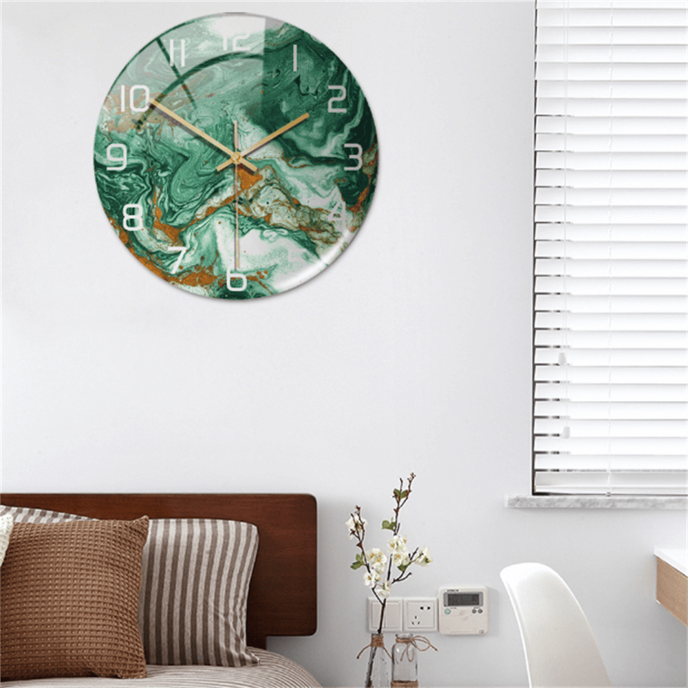 Skanto | Stilig Veggklokke med Marmorstruktur - MarbleTime