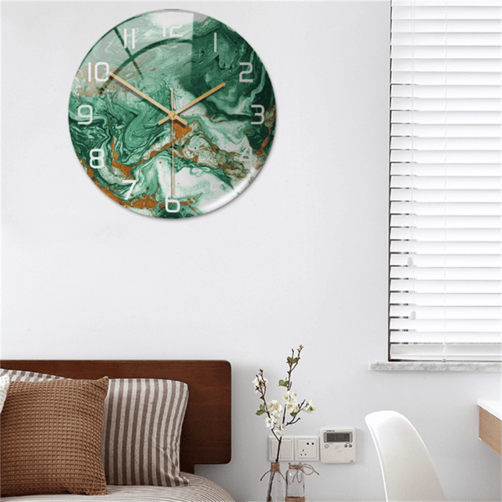 Skanto | Stilig Veggklokke med Marmorstruktur - MarbleTime