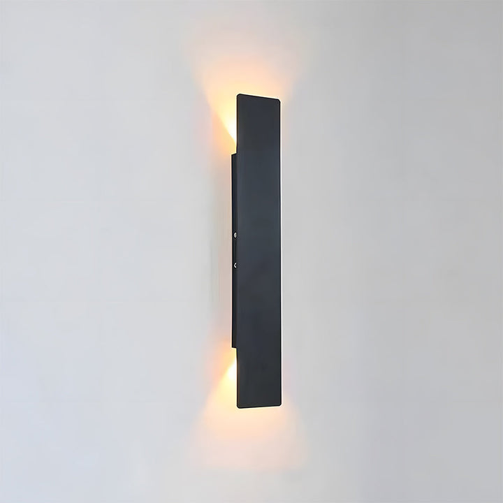 Skanto | Utendørs vegglampe med moderne vanntett design