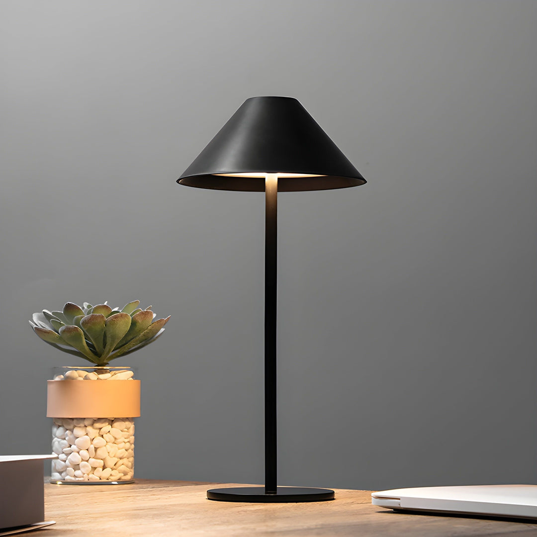 Skanto | Minimalistisk dimbar Touch bordlampe - vanntett og oppladbar lys Farge