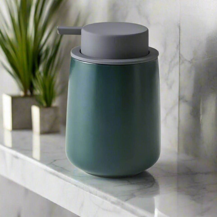 Skanto | Rova - Stilig Dispenser
